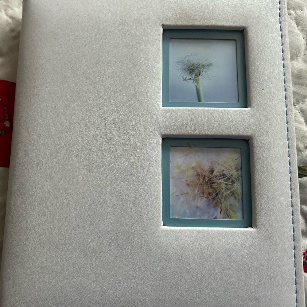Photo album Hallmark for 4x6 pics